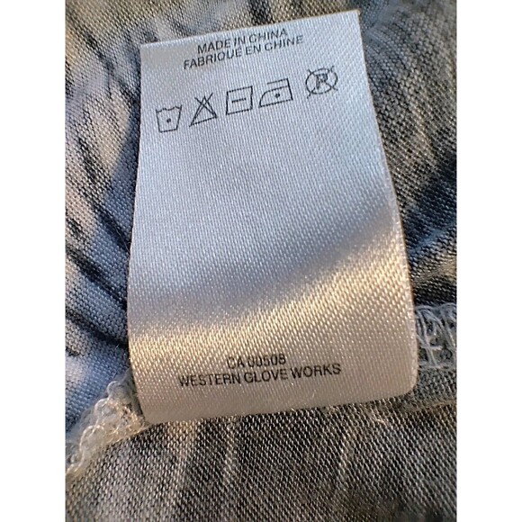 Silver Jeans Co. Women's L Feather Print Blouse Top Abstract Black Gray White‎ - Picture 5 of 5